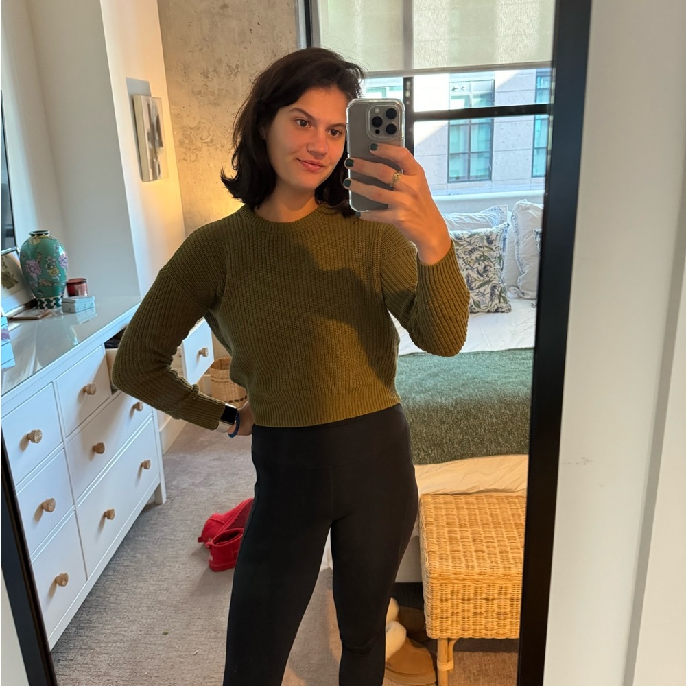 Cropped knit sweater